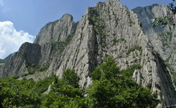 vr5_250x154_crop_478b24840a