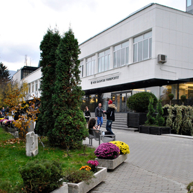 dsc0004_280x280_crop_478b24840a