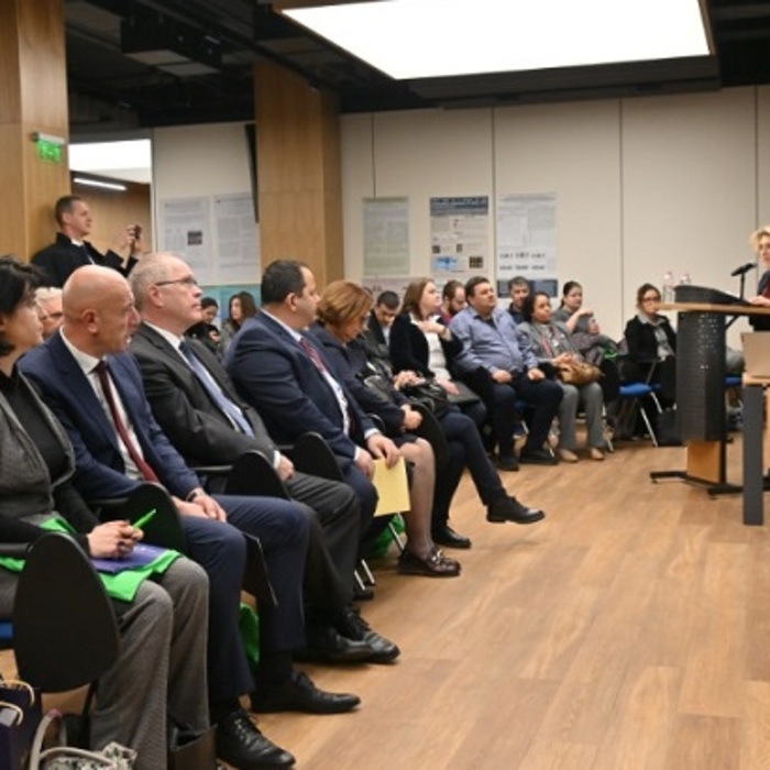 ekologiq-i-agrotehnologii-pirdop-bg_700x700_crop_478b24840a