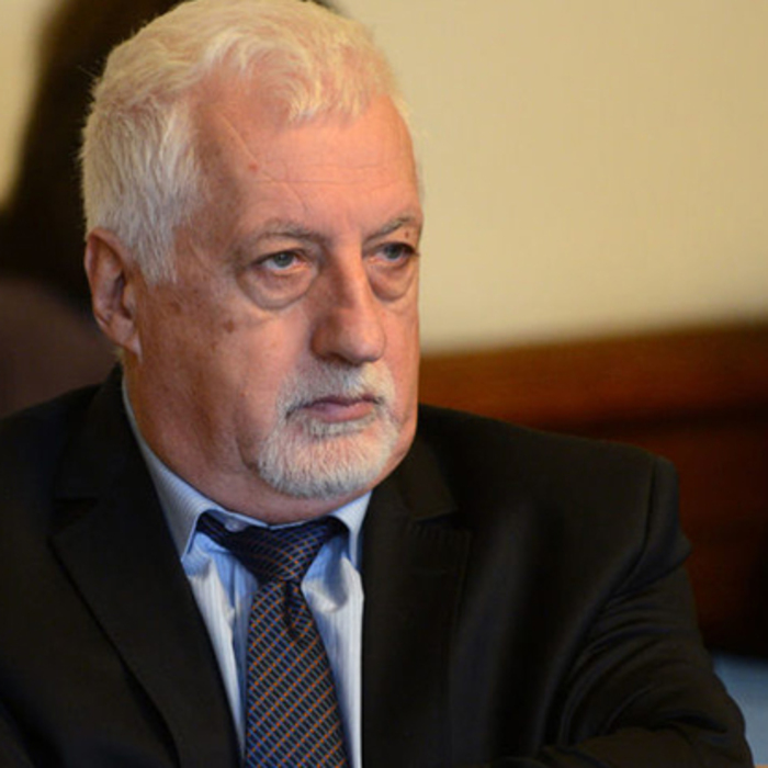 rangel-gurov-dnevnik_700x700_crop_478b24840a