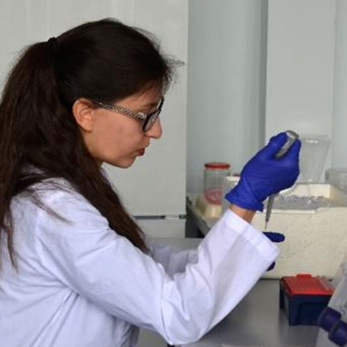 stiliana-simeonova-nauka-bg_700x700_crop_478b24840a